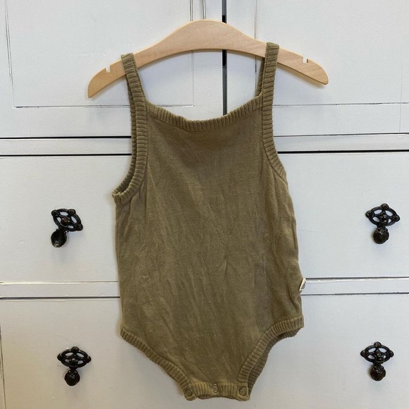 Nui Organics 18-24 months green tank onesie - Picture 1 of 1